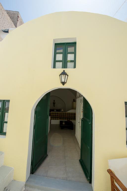 Christos Apartments Oia Екстериор снимка